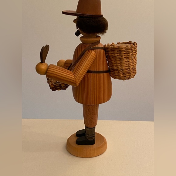 Vintage Erzgebirge German Christmas wooden incense smoker I Love You cookie - Picture 5 of 9